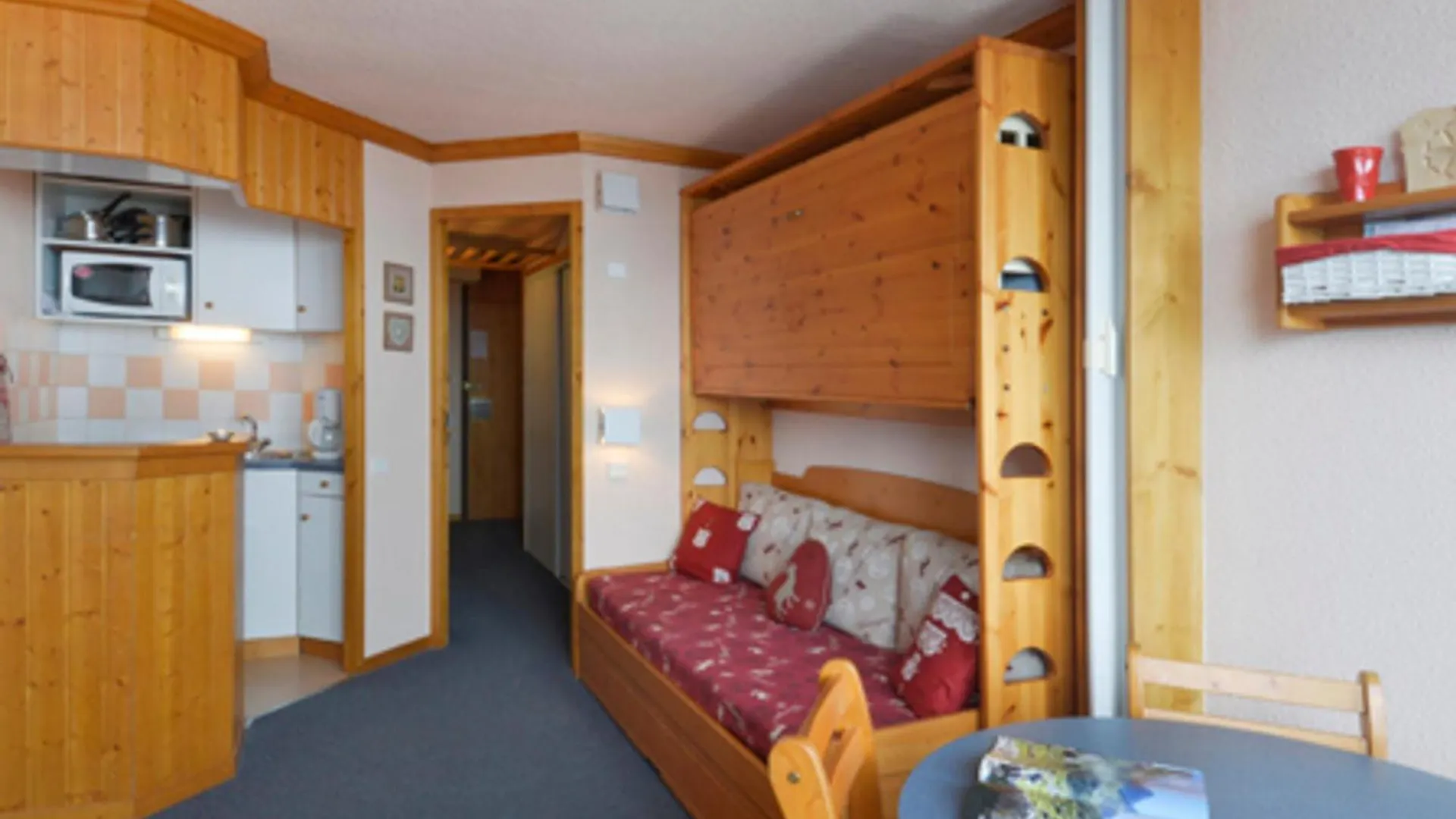 Apartment Studio Fonctionnel Aux Pieds Des Pistes, 4 Pers, Casier A Skis - Fr-1-181-2592 La Plagne